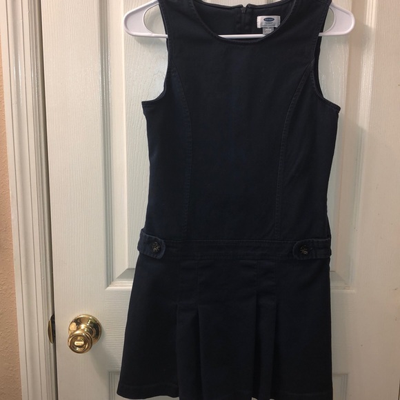 2 Girls Old Navy Uniform Dresses - Picture 4 of 6